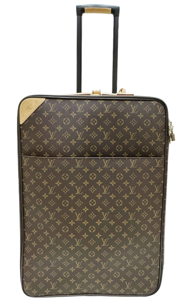 LOUIS VUITTON (RARE) Luggage & Travel Set Size: 17.25 x 10 x 29; 14.25  handle