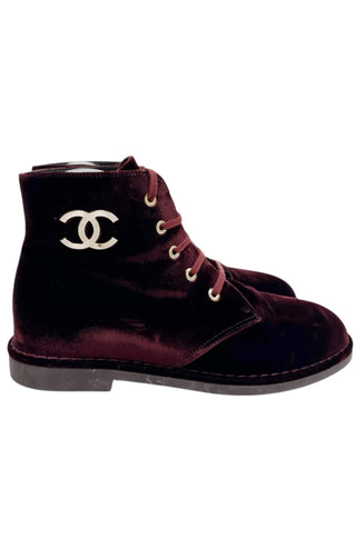 CHANEL (RARE) Boots Size: US 8.5