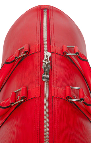 LOUIS VUITTON x SUPREME (RARE & NEW) Luggage Size: 18.5" x 8" x 10.25"; 4" drop handle