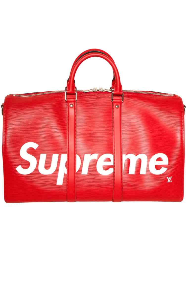 LOUIS VUITTON x SUPREME (RARE & NEW) Luggage Size: 18.625