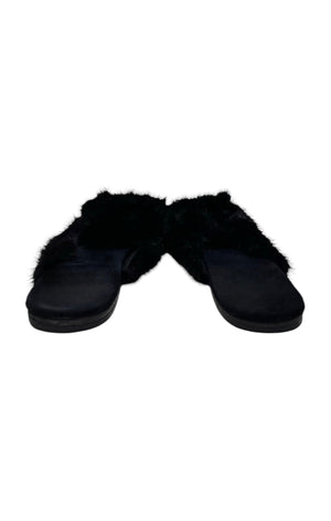 BUNNIES BY D'LISH (RARE) Slippers Size: L