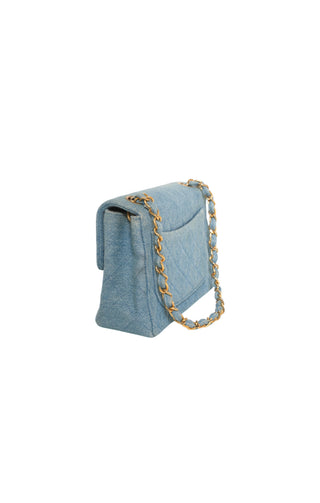 VINTAGE CHANEL (RARE) Bag Size: 6.75" x 2.5" x 4.75"; 20.5" strap