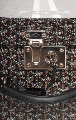 GOYARD (RARE) Luggage Size: 20.25" x 10" x 19.25"; 1.75" drop handle