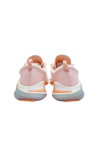 NIKE Sneakers Size: US 8.5