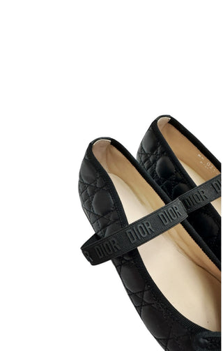 DIOR Flats Size: Toddler US 13