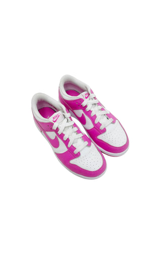 NIKE Sneakers Size: Kids US 2