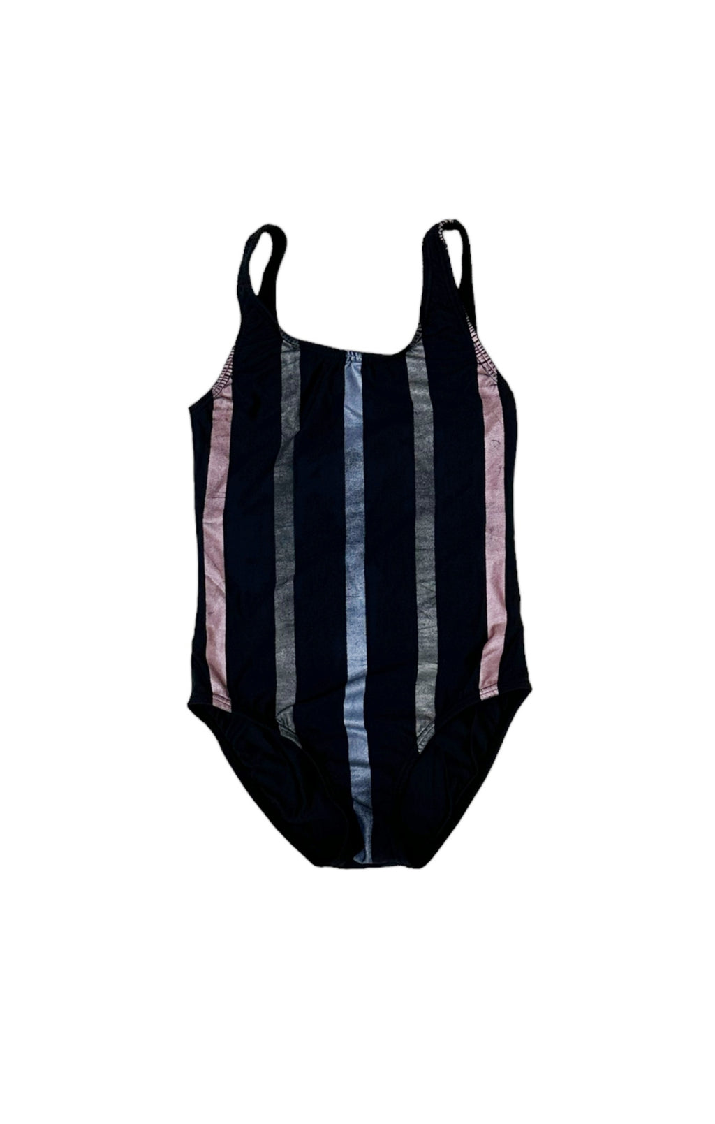 PILYQ Swimsuit Size: No size tags, fits like 4 Years