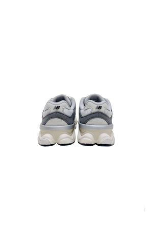 NEW BALANCE Sneakers Size: Toddler US 8