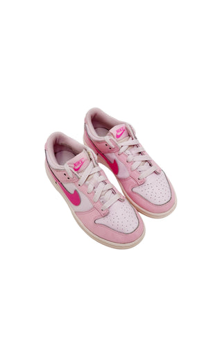 NIKE (RARE) Sneakers Size: Kids 1