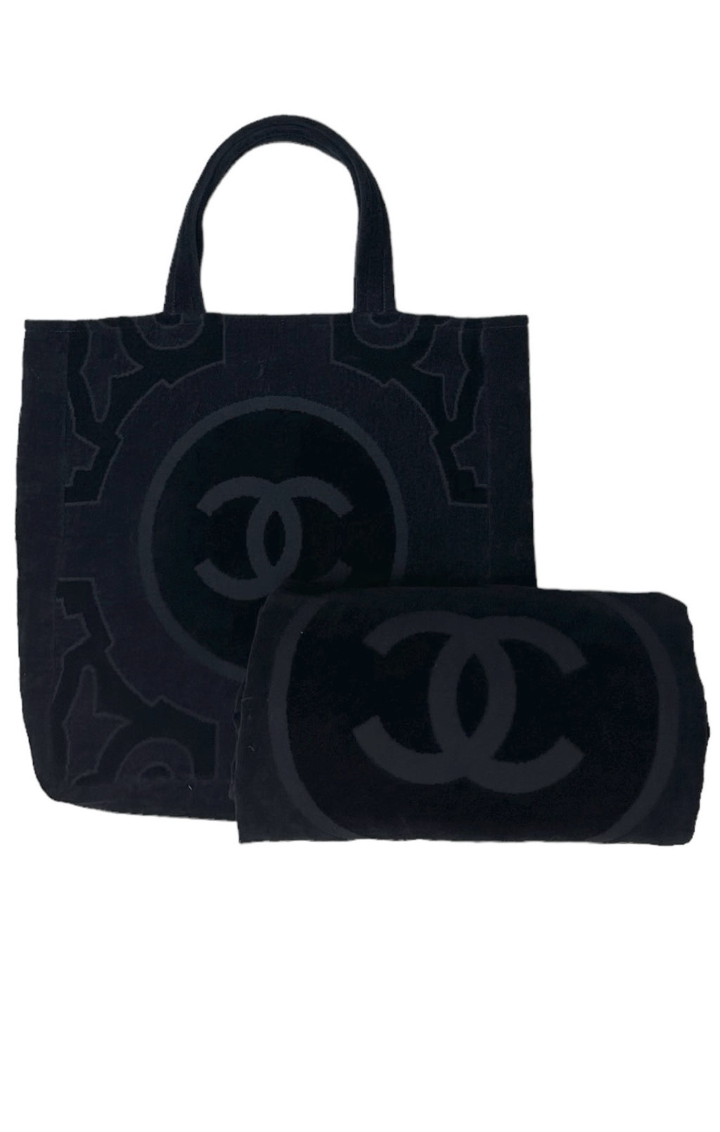 VINTAGE CHANEL (RARE) Tote Bag & Towel Set Size: Bag - 17" x 4" x 18"; 8.75" drop handle Towel - 46.5" x 70"