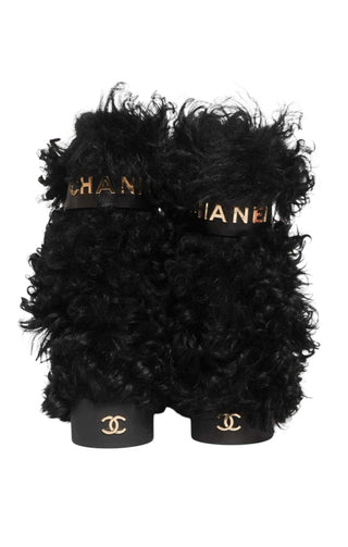 CHANEL (RARE) Boots Size: US 6-6.5
