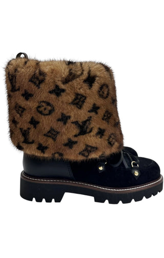 LOUIS VUITTON (RARE) Boots Size: US 7.5