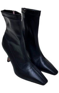 PIFERI Boots Size: EUR 39 / Fit like US 9