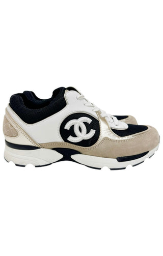 CHANEL (RARE) Sneakers Size: US 8.5