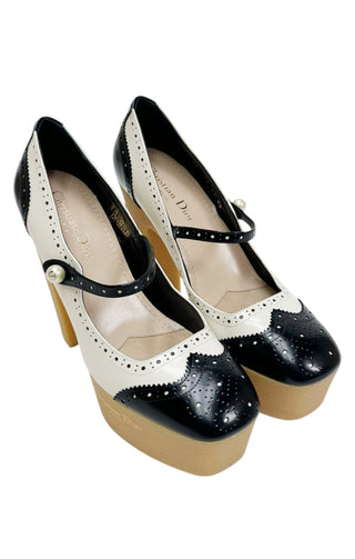 CHRISTIAN DIOR (RARE) Pumps Size: US 8
