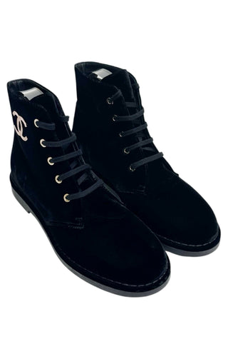 CHANEL (RARE) Boots Size: US 8.5