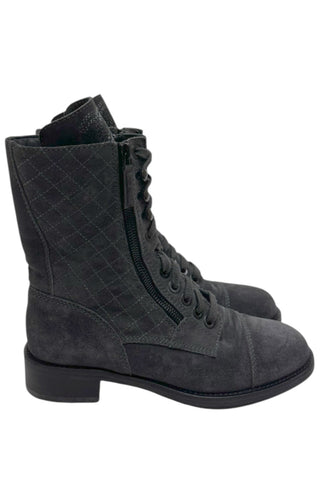 CHANEL (RARE) Boots Size: US 8.5