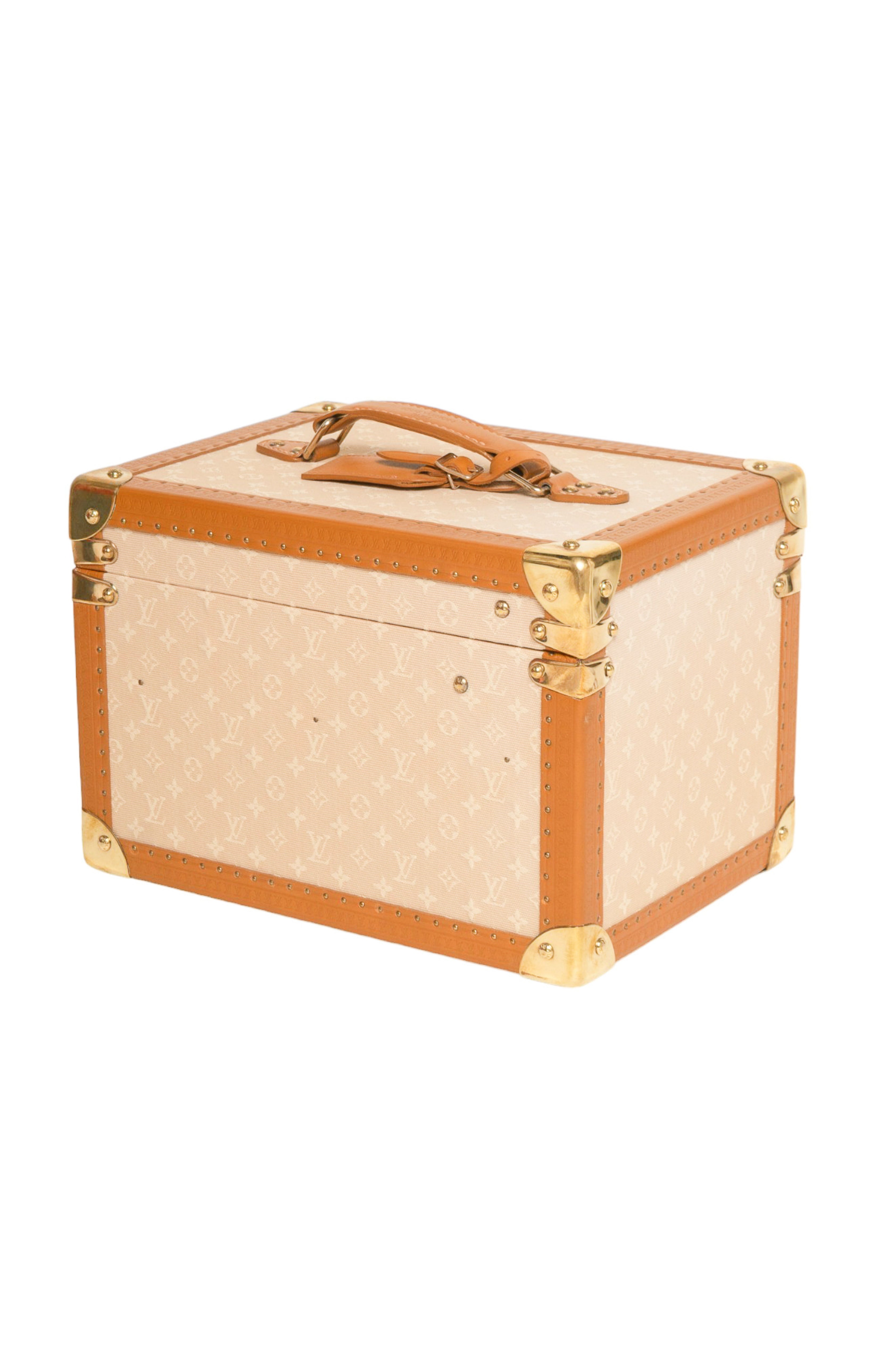 LOUIS VUITTON (RARE) Luggage Size: Bag - 11.75" x 8.5" x 8"; 1.375" drop handle Cosmetic box - 7.25" x 6.25" x 2.75"; 1.25" drop handle