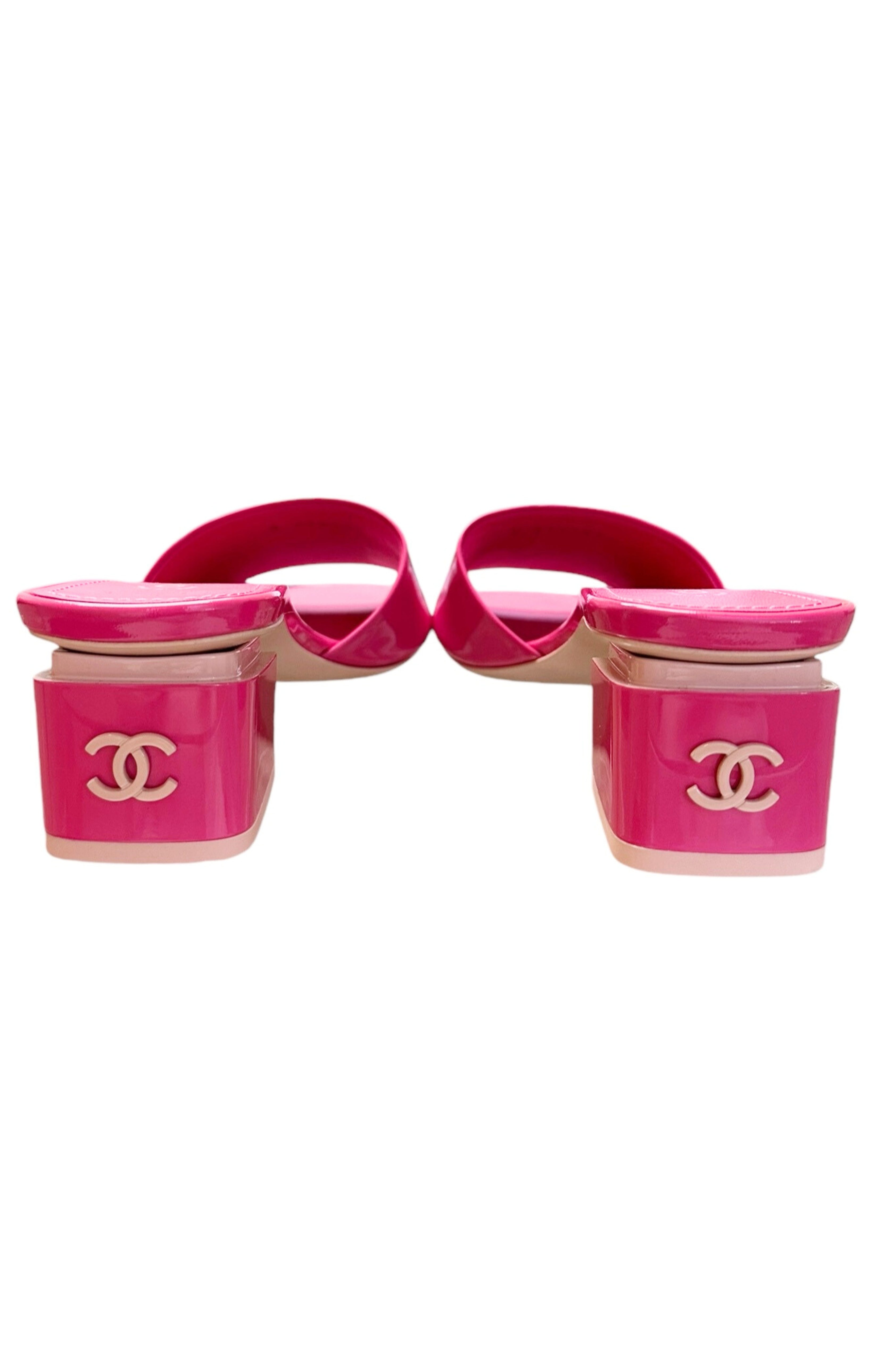 CHANEL (RARE & NEW) Sandals Size: EUR 38.5