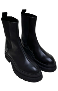 JW ANDERSON (NEW) Boots Size: EUR 39