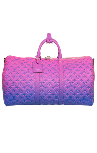 LOUIS VUITTON (RARE) Luggage Size: 20.25" x 8.825" x 11"; 29.5"-39" strap
