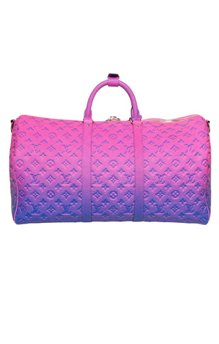 LOUIS VUITTON (RARE) Luggage Size: 20.25" x 8.825" x 11"; 29.5"-39" strap