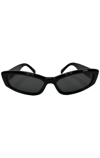 CÉLINE Sunglasses Size: 5.825" x 1.5"