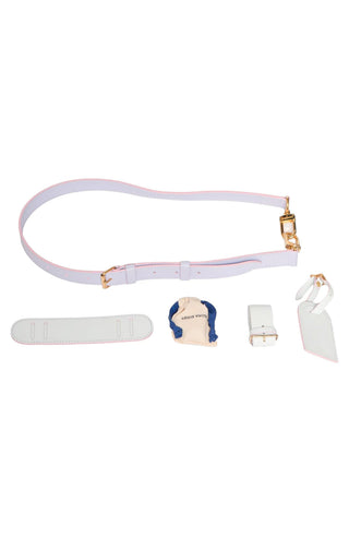 LOUIS VUITTON (RARE) Luggage Size: 18.25" x 8.375" x 10.625"; 3" drop handle