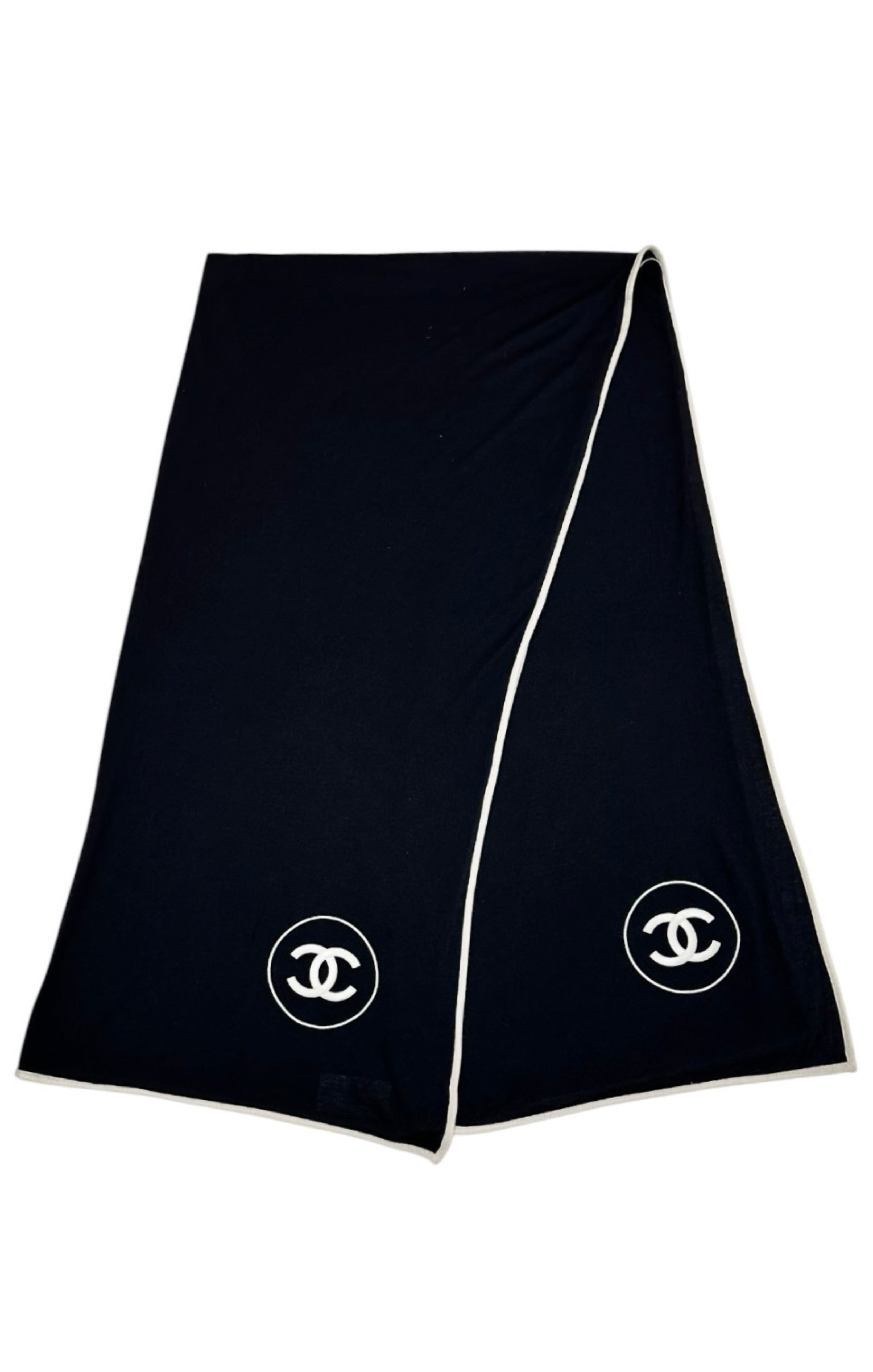 シャネル CHANEL STOLE Chanel Black Velvet Embroidered Camellia Stole Scarf