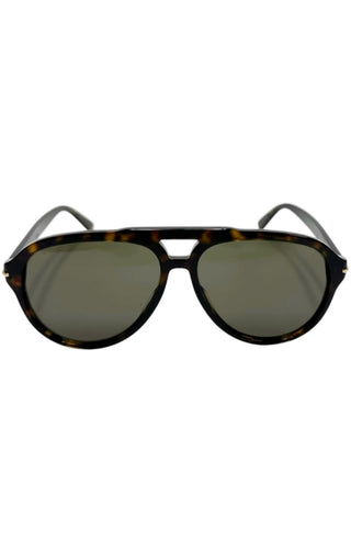 GUCCI Sunglasses Size: 5.75" x 2.125"