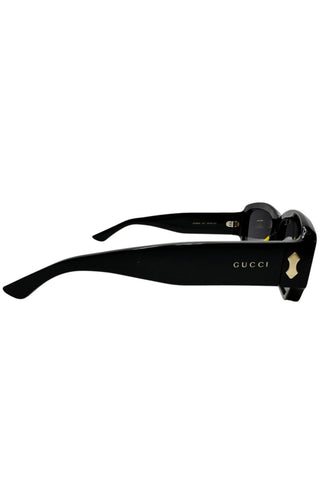 GUCCI Sunglasses Size: 5.75" x 1.75"