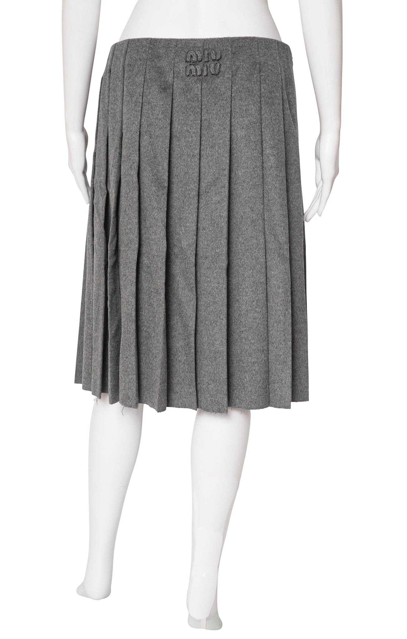Miu Miu プリーツスカート グレー 40 MIU MIU (NEW) with tags Skirt Size: US 0-2 – Kardashian Kloset