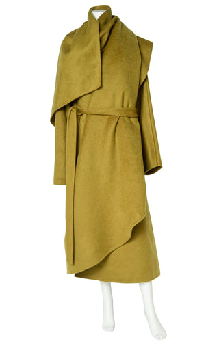 THE ROW (RARE & NEW) with tags Coat Size: OSFM