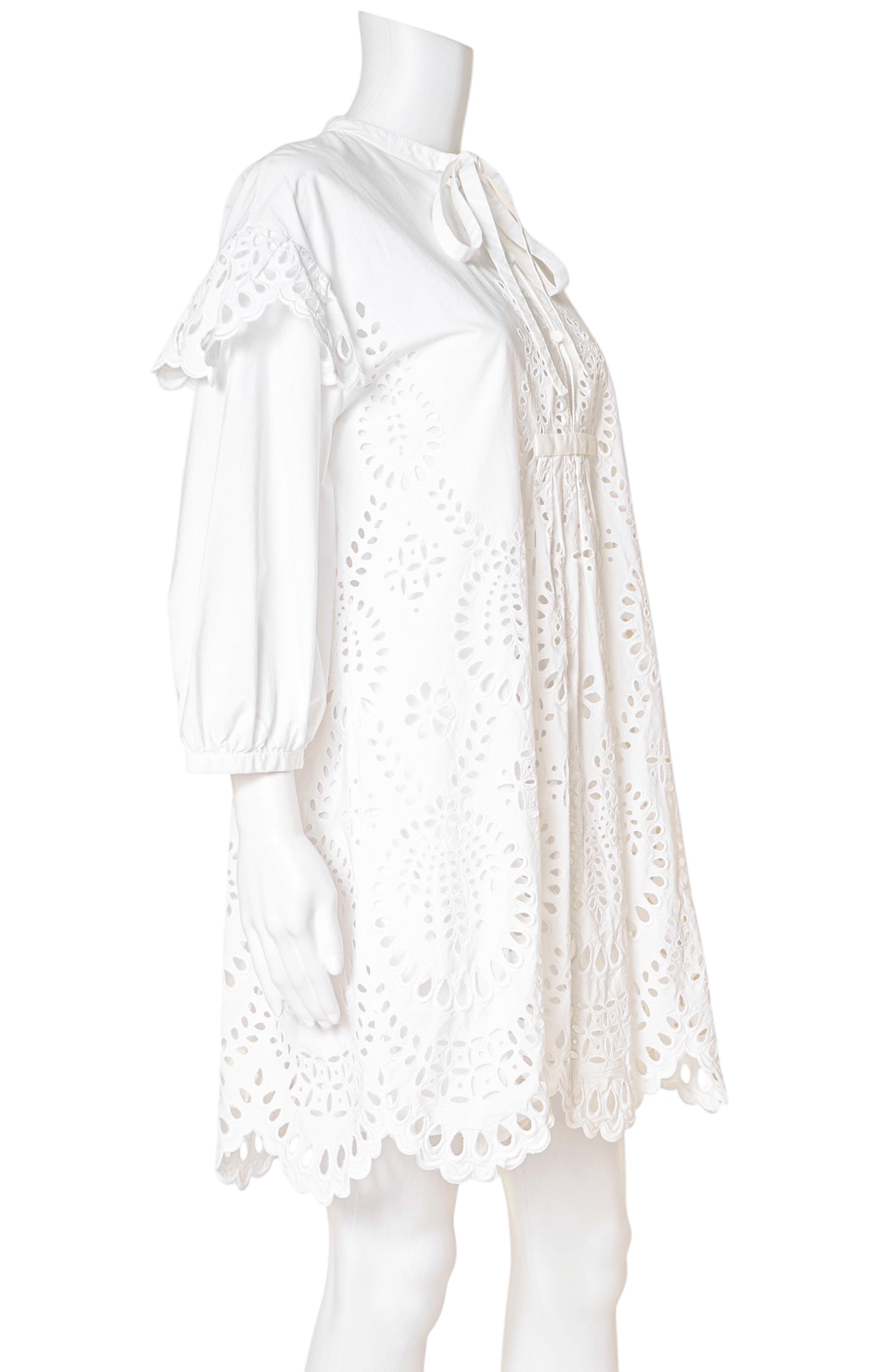 VALENTINO Dress Size: IT 40 (comparable to US 4) – Kardashian Kloset VALENTINO Dress Size: IT 40 (comparable to US 4) – Kardashian Kloset