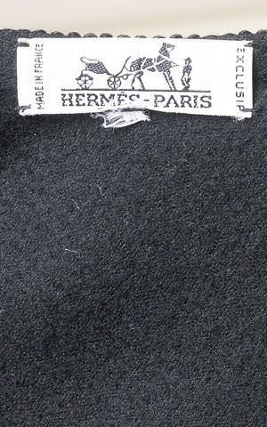 HERMÈS (RARE) Shawl / Poncho Size: No size tags, fits like OSFM
