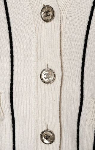 CHANEL (RARE) Sweater Size: US 0-2