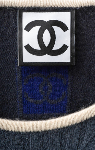 CHANEL (RARE) Dress Size: S