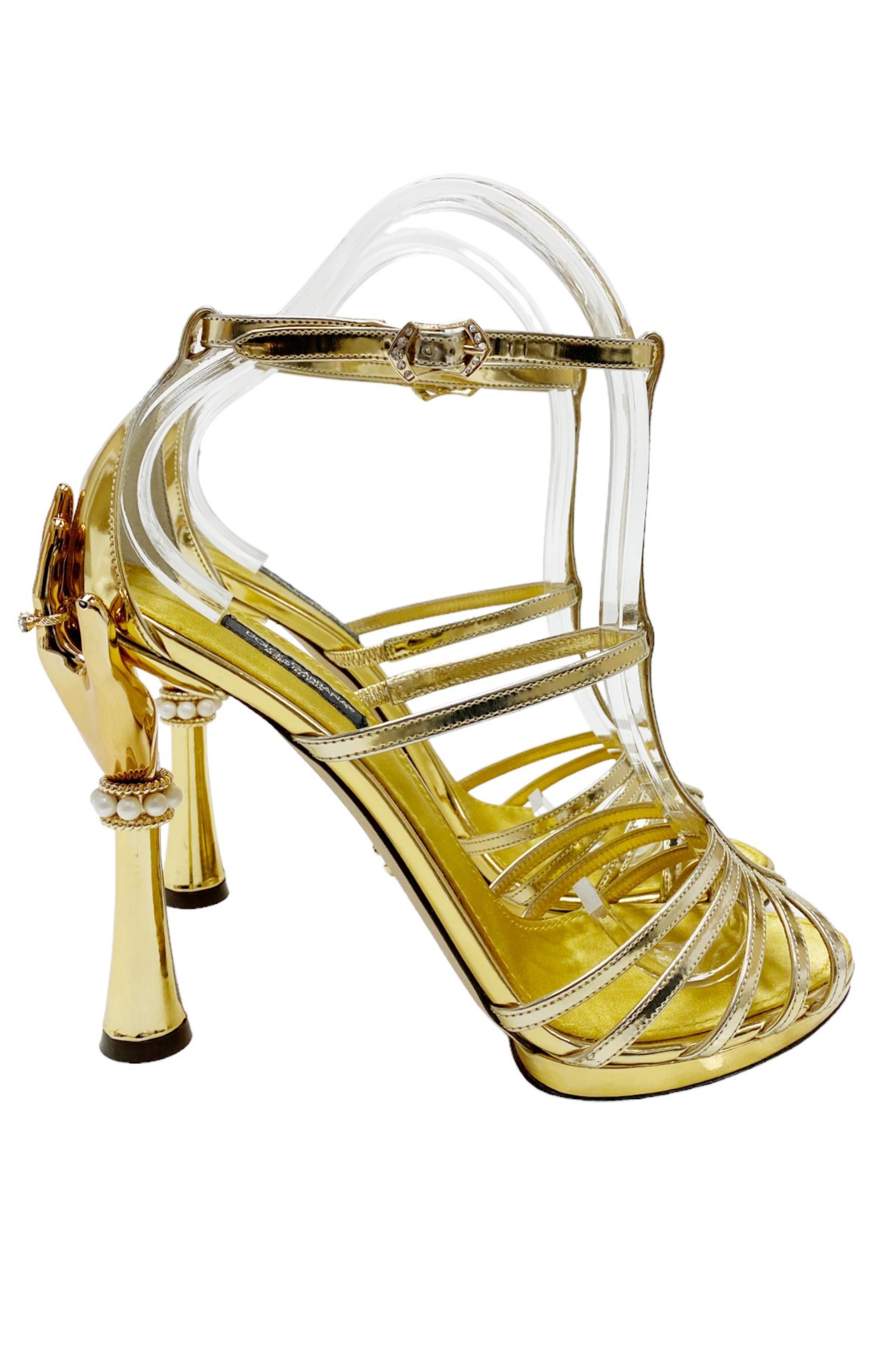 DOLCE & GABBANA (RARE) Sandals Size: EUR 39 / US 9